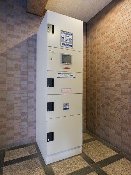 ◆宅配ボックス◆24時間いつでも荷物受け取りが可能。配達時間を気にせず過ごすことができます。ウイルス対策の観点からも人気の設備です。
