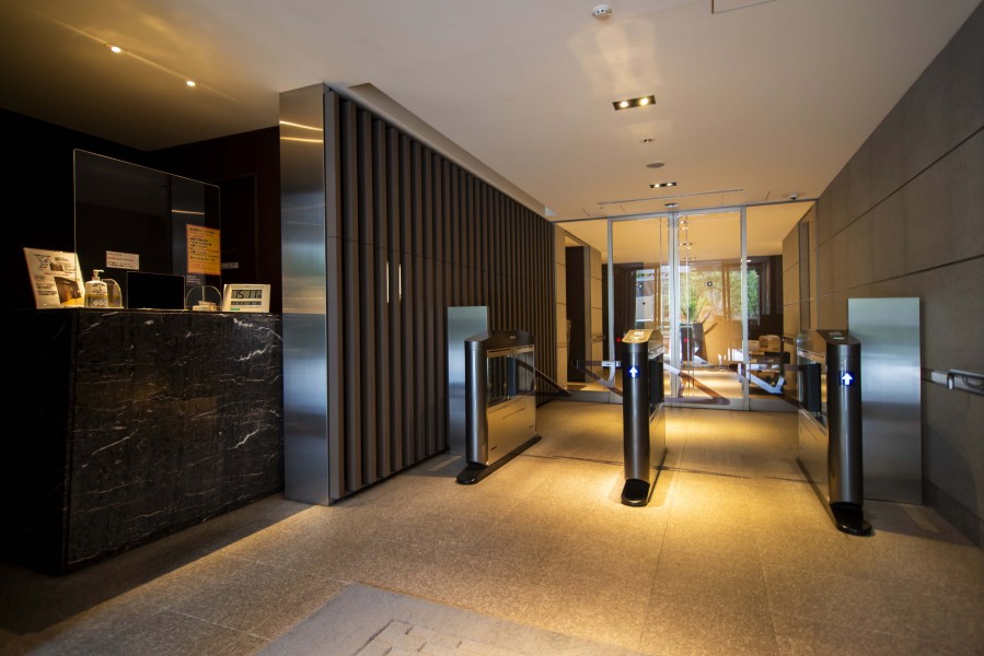 .◆オートロック◆居住者以外の侵入を拒み、不審者や不要なセールスを撃退することができます。安心感を得られるのも大きなポイントです。