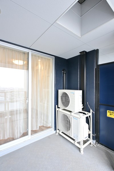 洋室1と洋室2に隣接したバルコニーです。暮らしの中で大切な光と風を演出してくれる居心地の良い空間です。