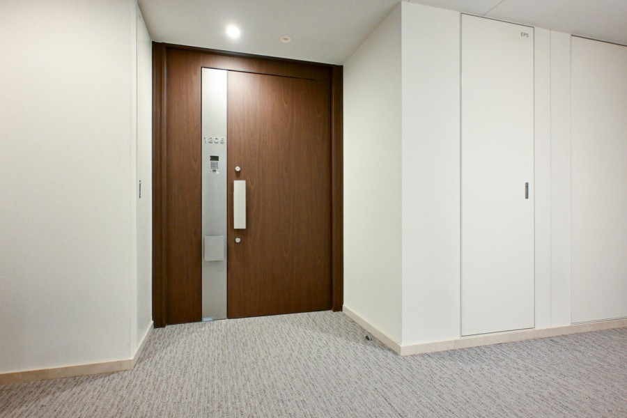 共用設備にはゴミ貯留排出装置(ゴミックス)が導入されています。2022年には共用部大規模修繕工事が実施され、定期的なメンテナンスが行われているマンションです。