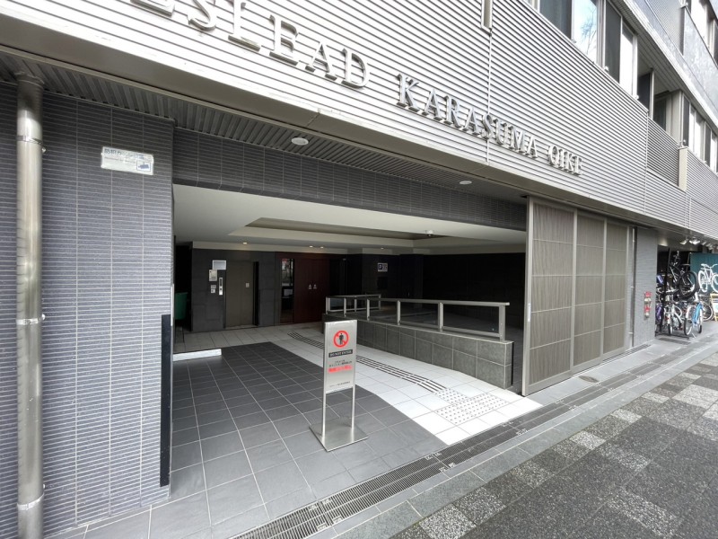 2013年建築、総戸数41戸のマンションです。歴史と伝統を守りながら、新しいものともうまく融合している京都の街を存分に楽しんで頂ける立地です。毎日の生活もより充実しそうです。