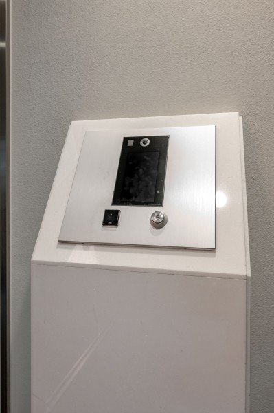 ◆オートロック◆居住者以外の侵入を拒み、不審者や不要なセールスを撃退することができます。安心感を得られるのも大きなポイントです。