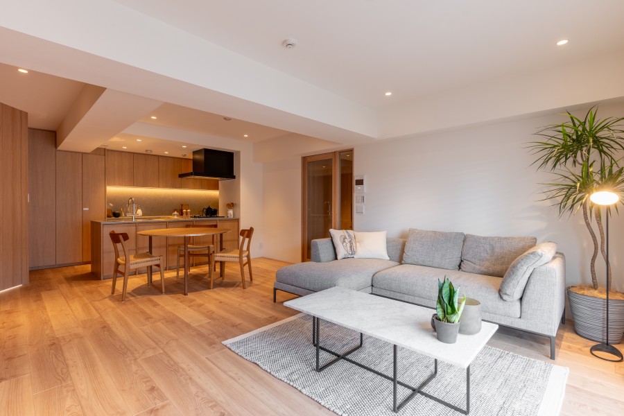 ユナイテッドアローズ社監修リノベーションを施した住まいです。心地よい時間が流れ、明日への活力を養うことができる居心地の良いお部屋へと仕上がりました。