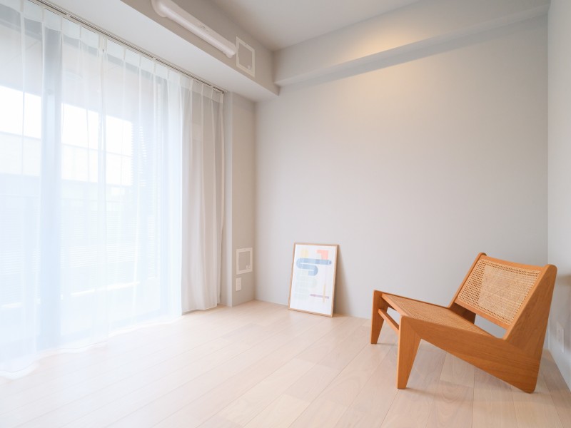主寝室として快適にお過ごしいただける洋室1です。のびやかにプライべート時間を満喫できるお部屋です。