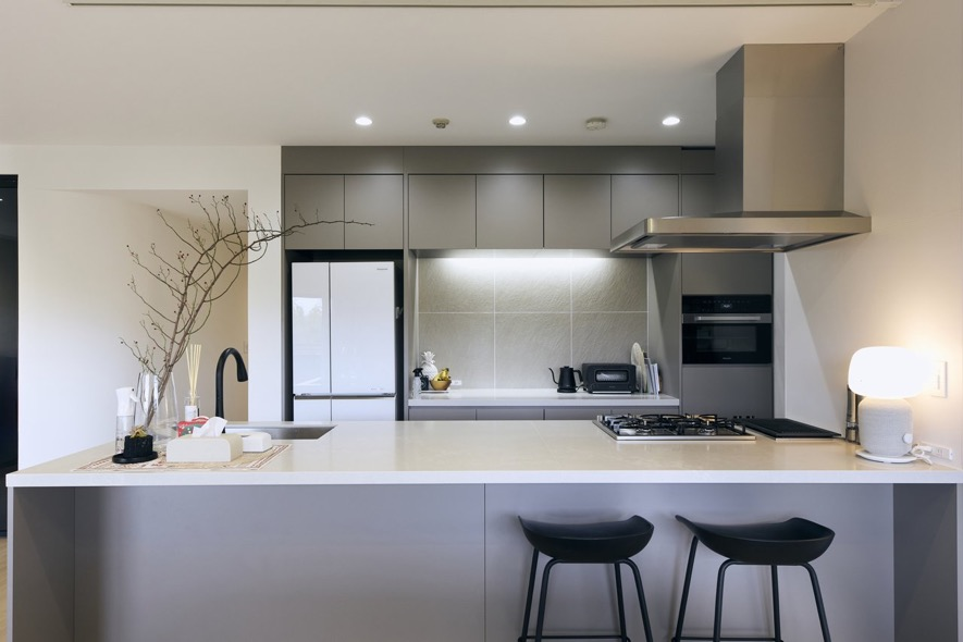 事例①ジャパンディスタイルのモダンキッチン