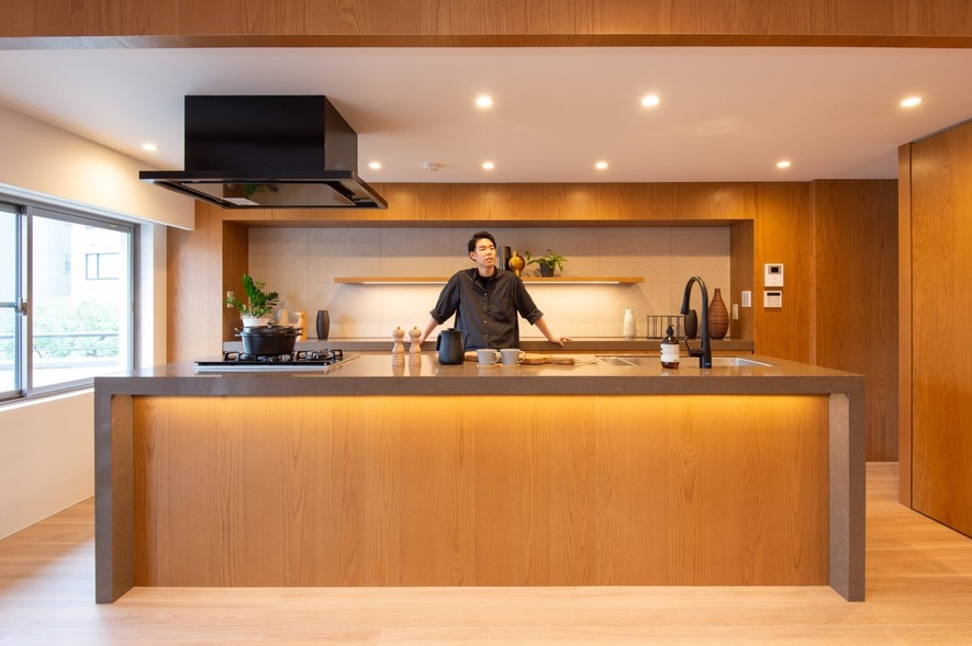 事例②ホテルライクなモダンキッチン