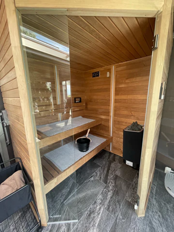 北欧材でつくられたキャビンサウナ