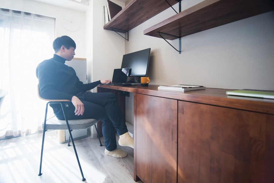 2つのワークスペースを設けた住まい