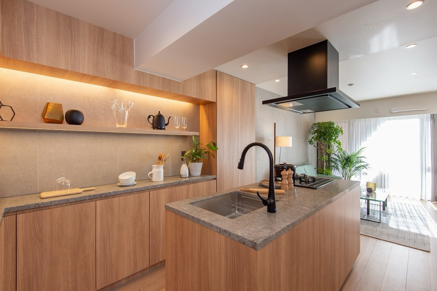 【事例3】優しい木目のオリジナルキッチン