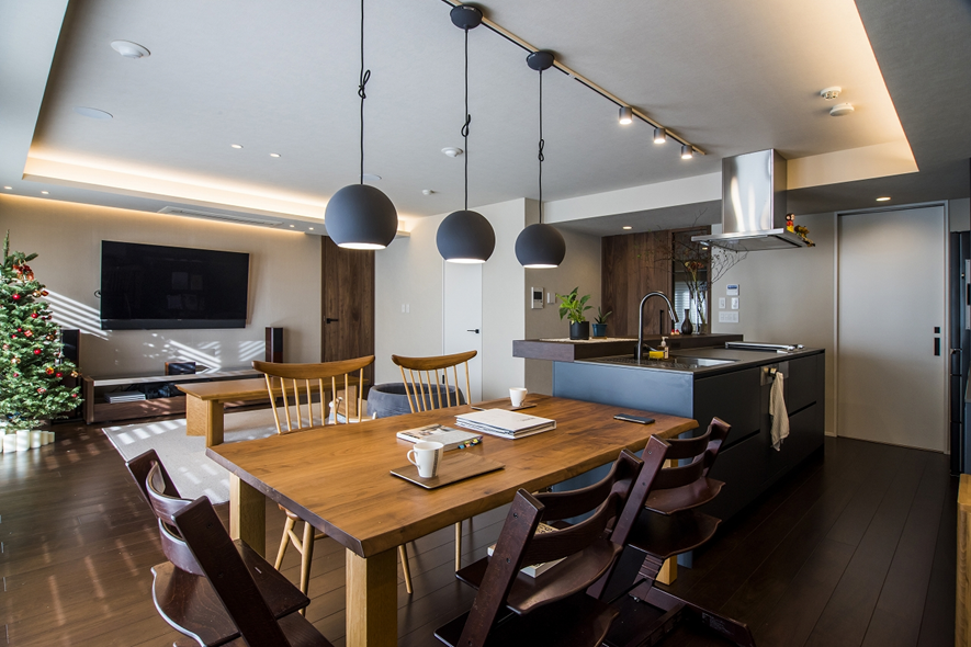 事例①【27.2畳】フレキシブルなリビング